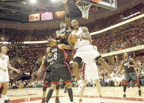 总决赛吃瓜群众视频,吃瓜群众视角下的精彩瞬间