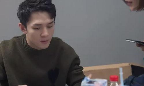 黄毅清理性吃瓜,揭秘娱乐圈背后的真相