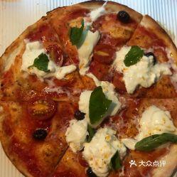 蜜瓜吃披萨,夏日美食新风尚