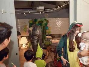 吃瓜恐龙公仔,揭秘吃瓜恐龙公仔的趣味魅力